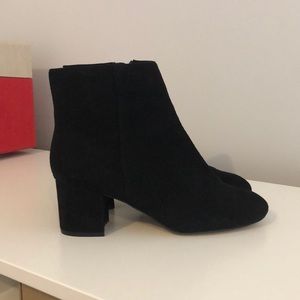 black booties